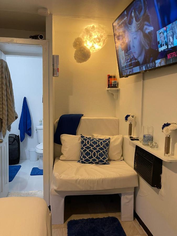 Blue Royalty Bed & Breakfast Портмор Екстериор снимка